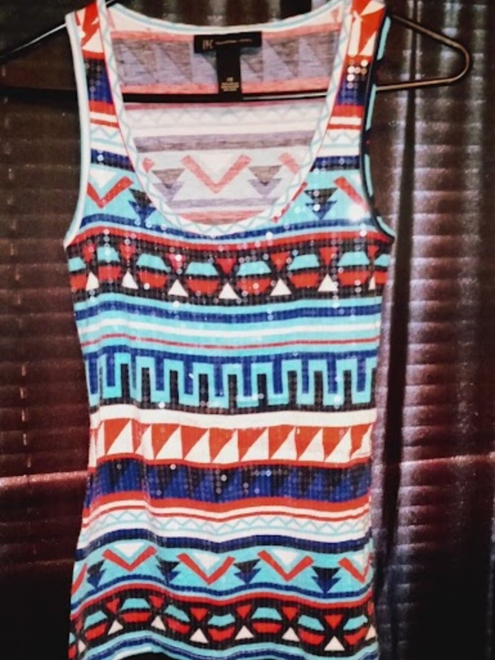 INC International Concepts tank top front is sequins XS stretch round neck